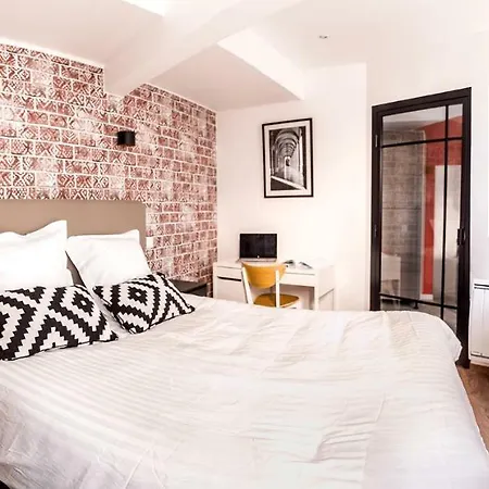 Daire Au Fil De L Eau *